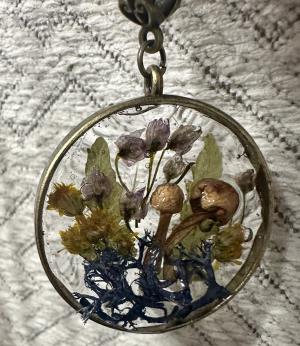 Real Flowers/Botanicals Resin Necklace