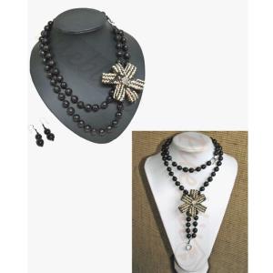 Soapberry Nut Necklace and Earrings